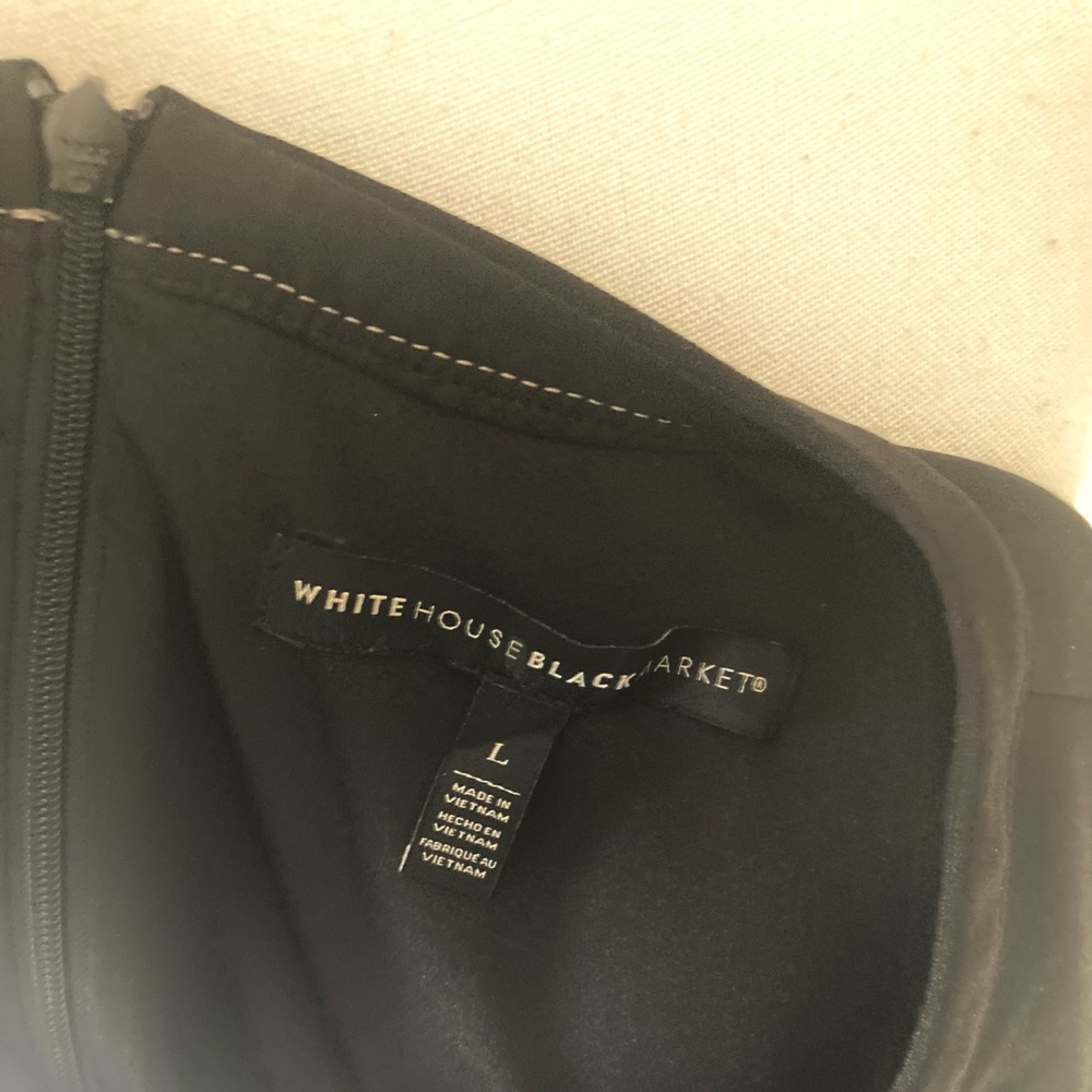 White House Black Market Black Crepe Shell Size L - Picture 10 of 11